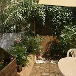 Presqu'ile De Giens Апартаменты *